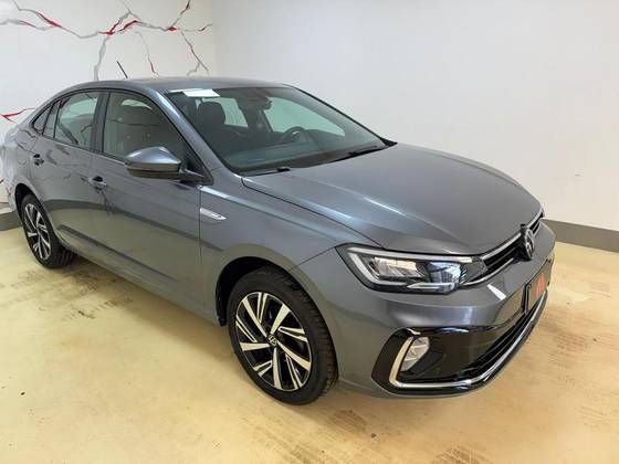 VOLKSWAGEN VIRTUS 1.0 200 TSI HIGHLINE AUTOMÁTICO